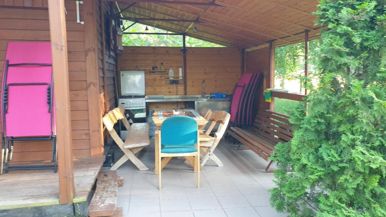 Domki Domek Na Jeziorem Wilczynskim Budzislawskim , Las, Osobno Ogrodzony 2-6 Osob- Klimatyzacja, Ogrzewanie, 62-550 Zygmuntowo Gm Wilczyn Dış mekan fotoğraf
