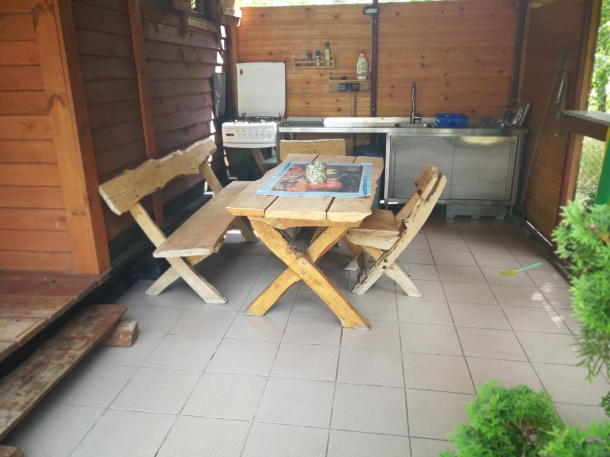 Domki Domek Na Jeziorem Wilczynskim Budzislawskim , Las, Osobno Ogrodzony 2-6 Osob- Klimatyzacja, Ogrzewanie, 62-550 Zygmuntowo Gm Wilczyn Dış mekan fotoğraf